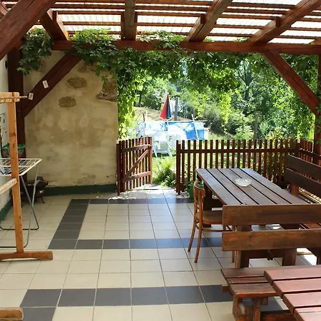 Apartment Penzion Gomelska Horni Stropnice